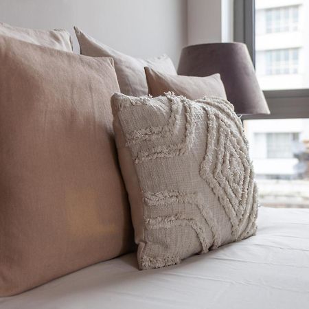 The Haggerston Luxury Collection Apartment Wembley Екстериор снимка